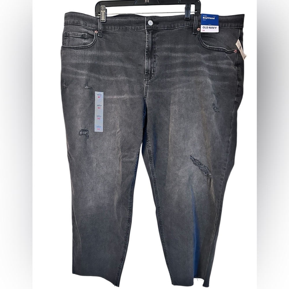 NWT Old Navy washed black mid rise distressed boyfriend ankle jeans, size 24
